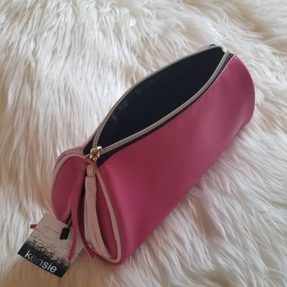 NWT* Kensie Makeup/ Accesories Bag* - Picture 3 of 7